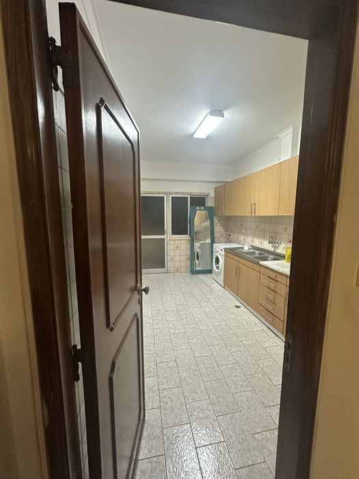 Camas para alugar em quartos compartilhados( reservas)