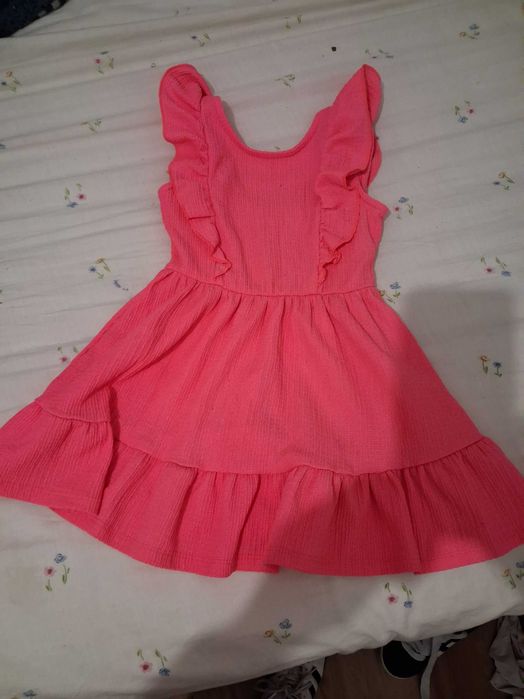 Roupas de criancas usadas mas em bom.estado