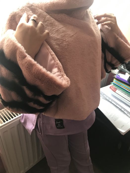 болеро,украшенное натур.мехом