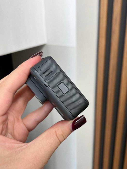 Екшн-камера GoPro Hero 6 з ліхтариком