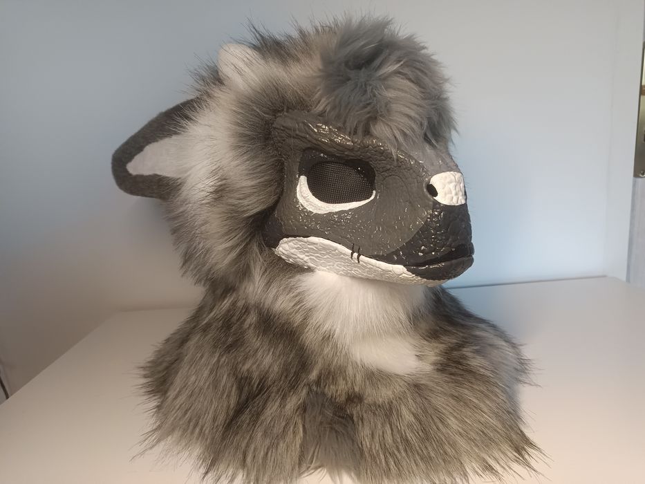 furry fursuit dino maska