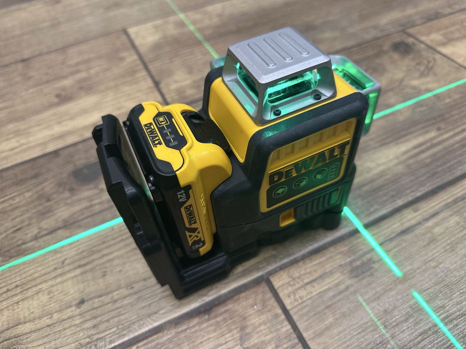 Laser samopoziomujący 360° DeWalt DCE089G + bateria 2AH 12V + DCB107