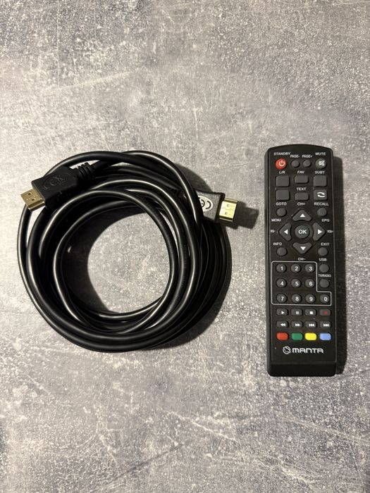 Dekoder Tuner telewizyjny DVB-T2/HEVC Manta DVBT018