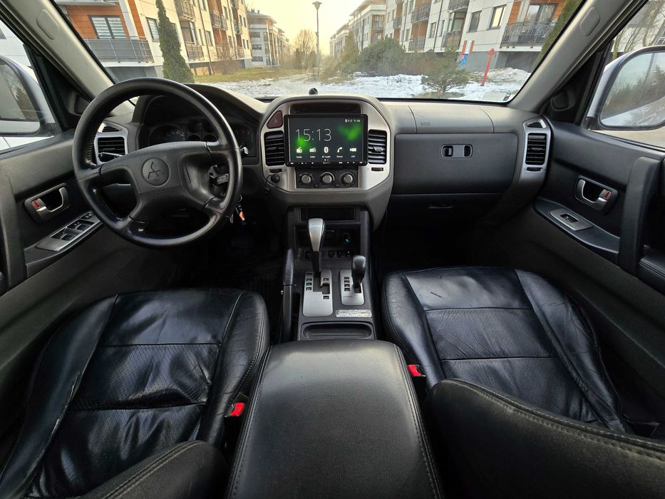 Mitsubishi Pajero III 3.2 DiD Automat  7 osób  Hak 3300 kg