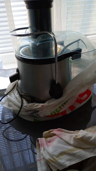 Продам соковыжималку,новая