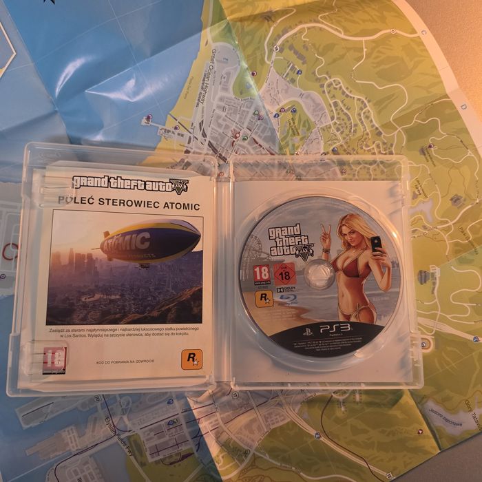 Gra ps3 GTA V + plakat mapa