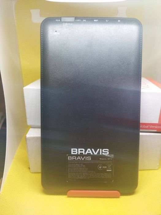 Продам планшет Bravis np72