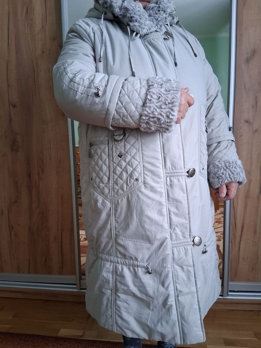 Зимовий плащ р60.жіночий