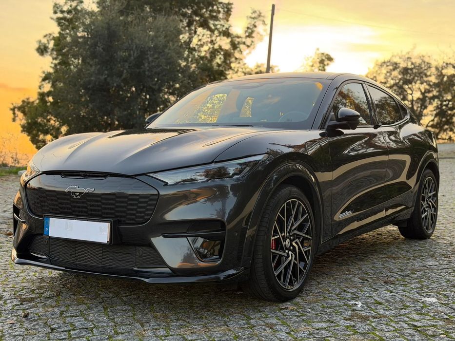 Ford Mustang Mach-E 98.7 kWh GT AWD