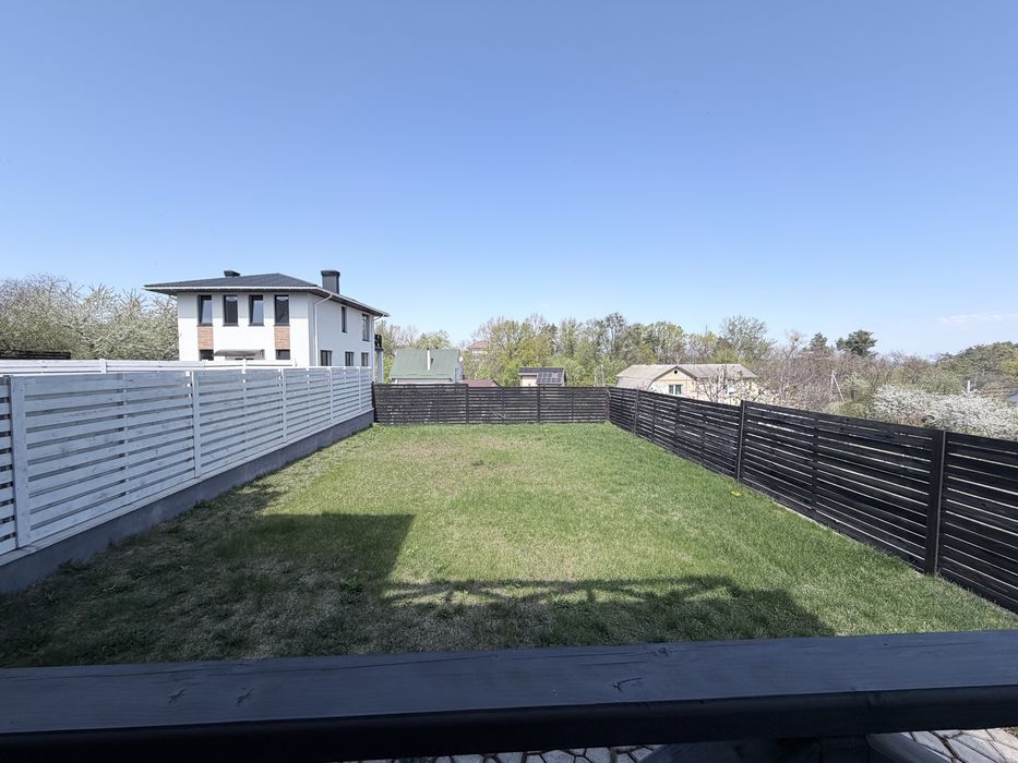 House in Stari Petrivtsi, Vyshhorodskyy rayon - More