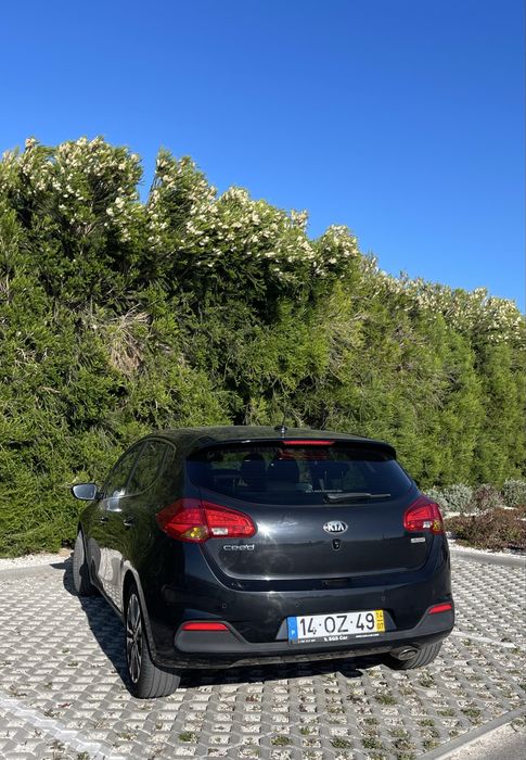 Kia Ceed 1.6 CRDi Dream Team Nacional | GPS | 2 Chaves
