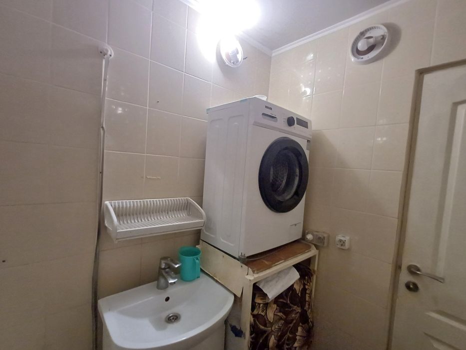 Продам кімнату в гуртожитку  на Антонова