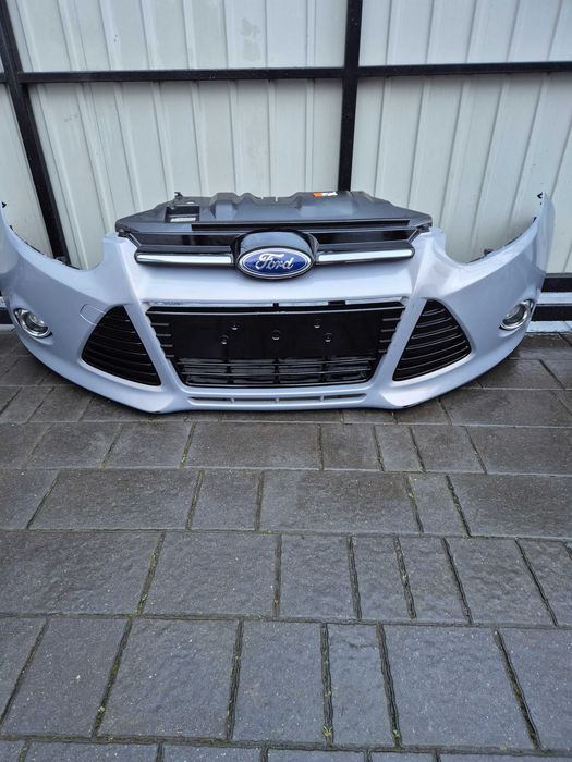 Zderzak przód przedni Ford Focus mk3 rok 12 kod lak LB