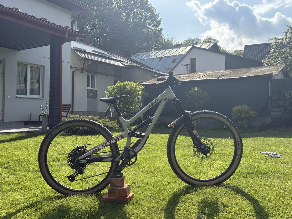 ендуро Commencal Clash 2021