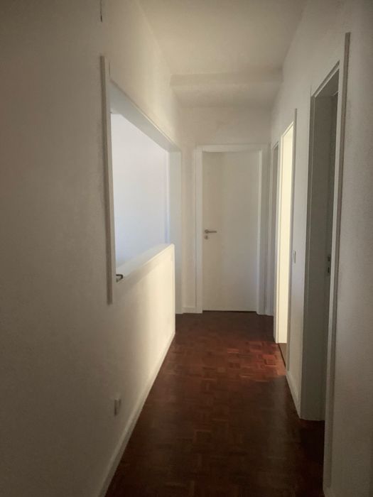 Alugo T2 29/06 a 18/07 e setembro