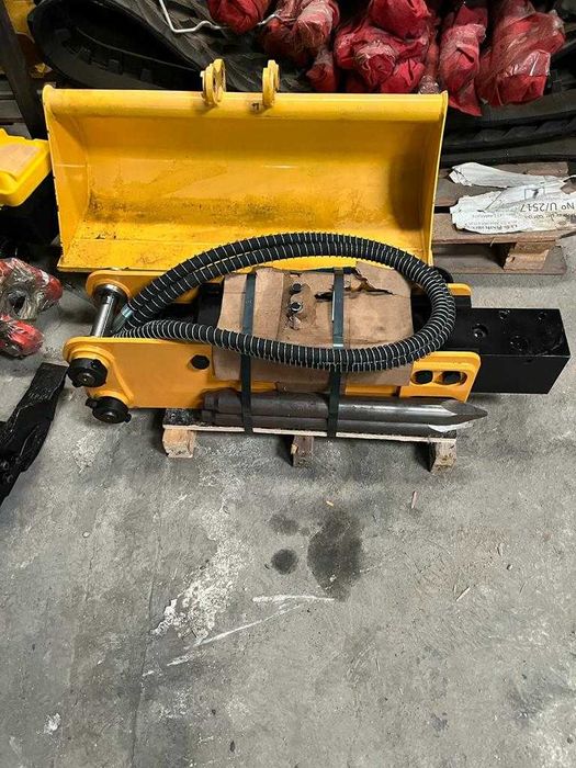 Máquina mini giratória 3500kg nova