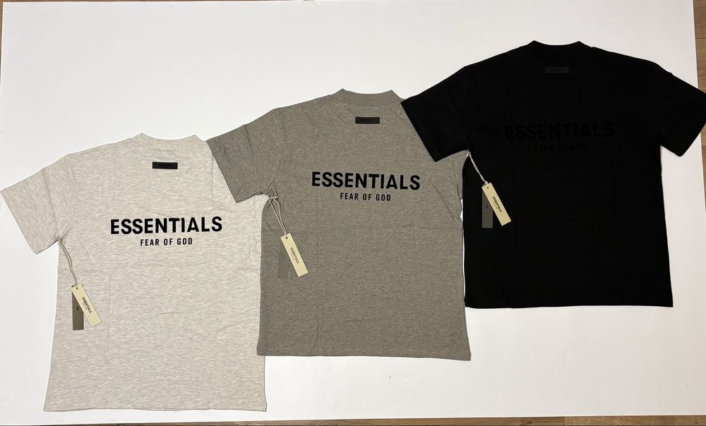 Футболка Essentials
