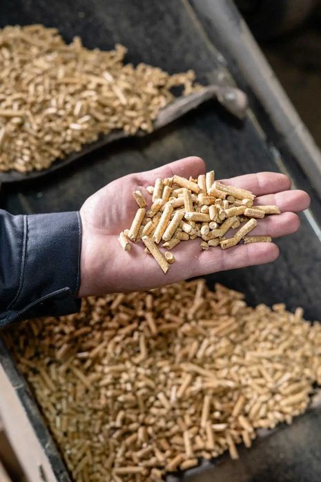 Pellet Drzewny A1 | 6mm - WORKOWANY PO 15KG - Najlepsze jakość | TRANSPORT DO KLIENTA DOSTĘPNY OD RĘKI