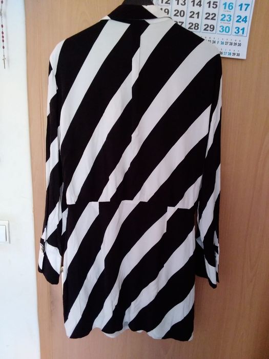 Vestido MNG tamanho L riscas traçado.