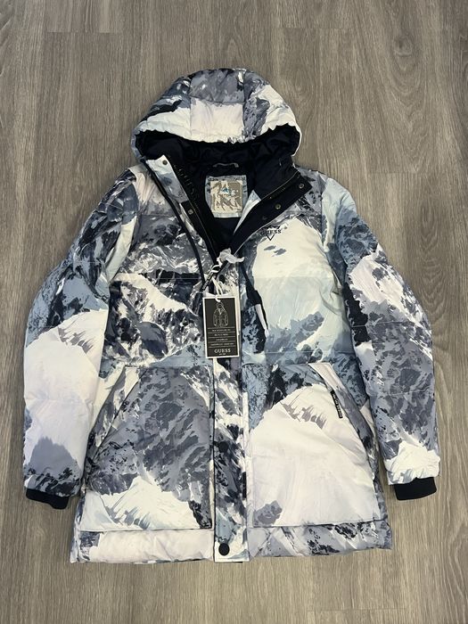 Puffer jacket Guess