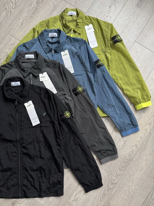 Нейлоновый овершот Stone Island