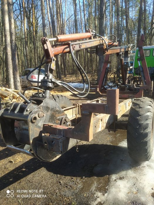 Прицеп маніпулятор.