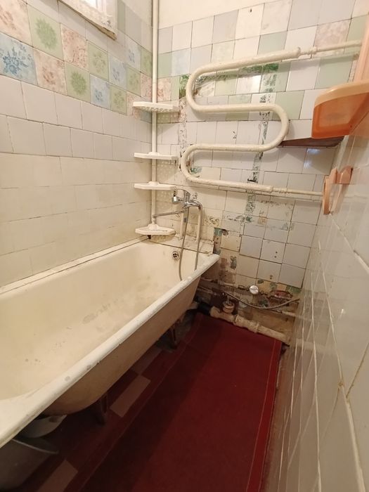 Продам 3-х кімнатну квартиру