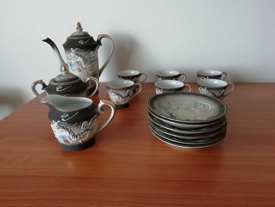Serviço Café Dragão