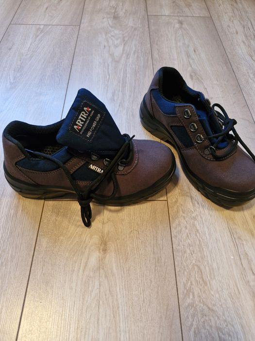 Buty robocze wiazane artra rozm 37 nowe