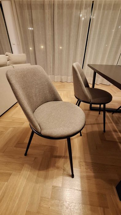 Mesa de Refeição e cadeiras