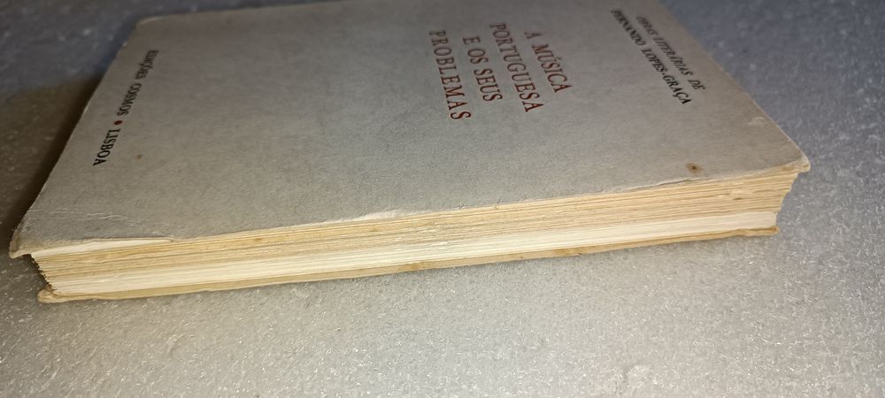 Livro a música portuguesa e os seus problemas