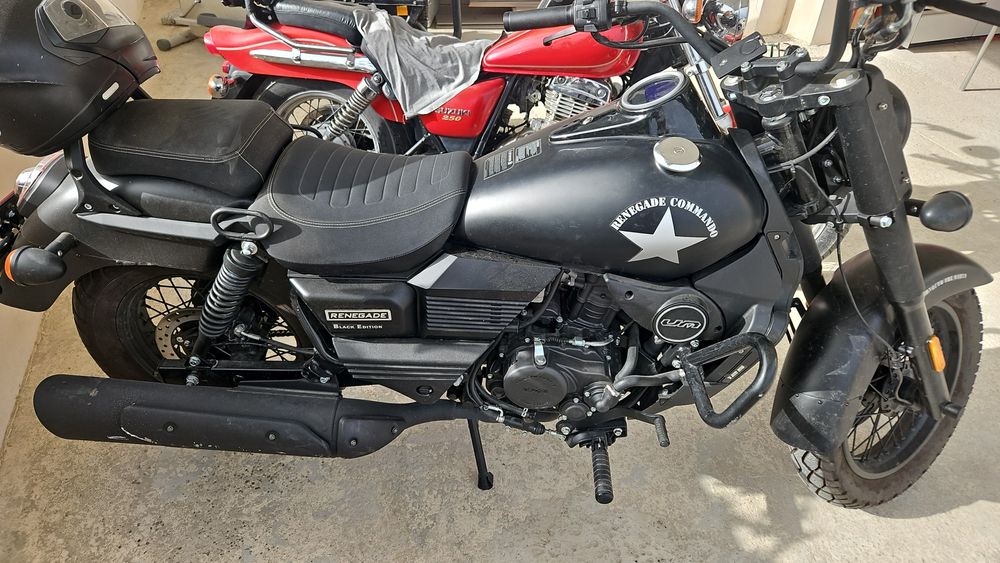 Mota UM 125cc de 2022