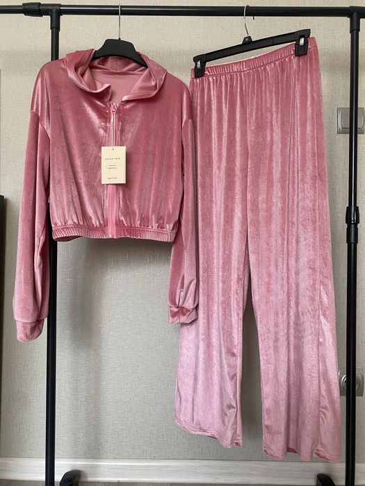 Велюровий  костюм, спортивний комплект для дівчинки 12-14 років