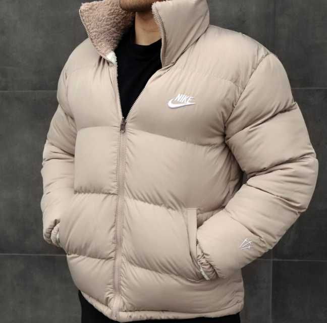 Двосторонній пуховик Nike Бежевий Пуховик тедди беж до -25