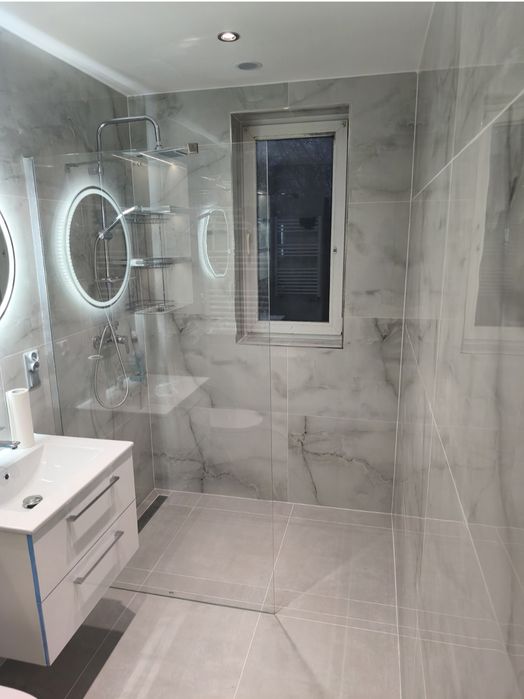 Remonty i wykończenia wnętrz, Łazienki, Gładzie maszynowe Malowanie Regipsy , Elewacja