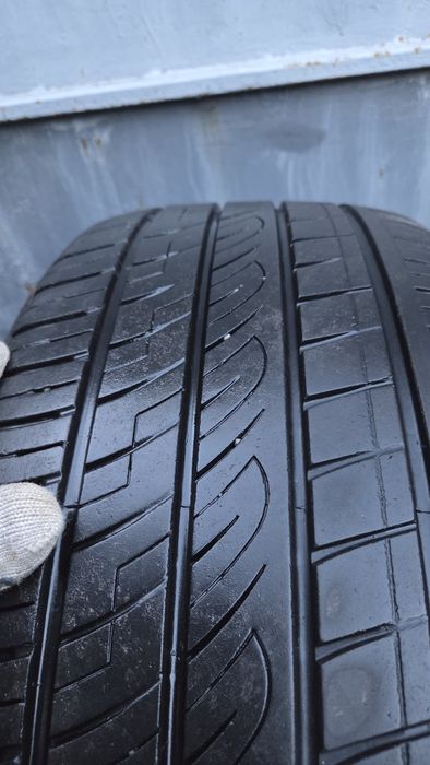 Продам летнюю резину 245/55 R19