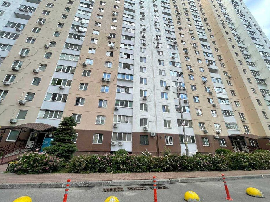 Продаж 3 кімн. квартири Урлівська вулиця, 38-А