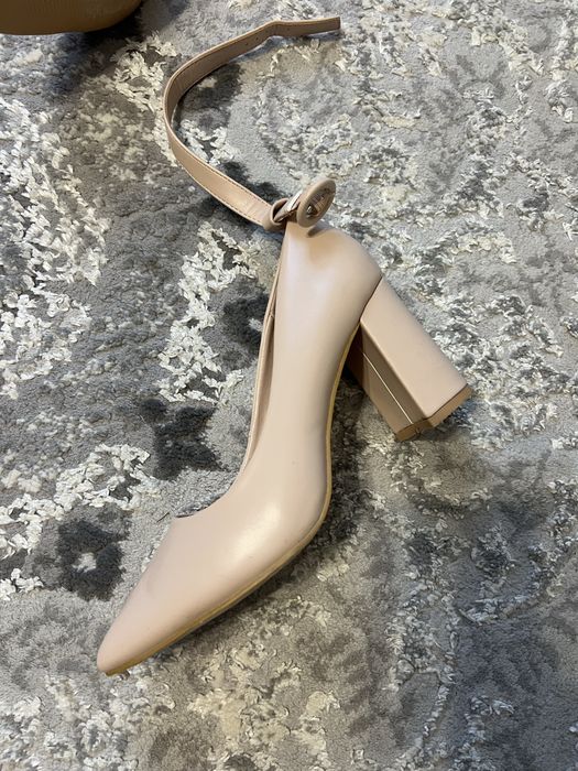 Туфлі 39 розмір.