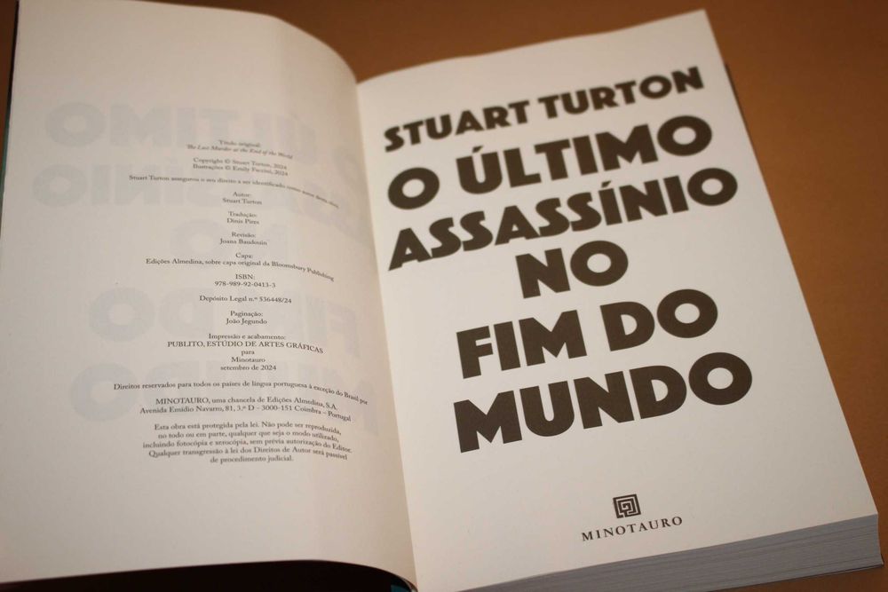 ' O Último Assassínio no Fim do Mundo // Stuart Turton