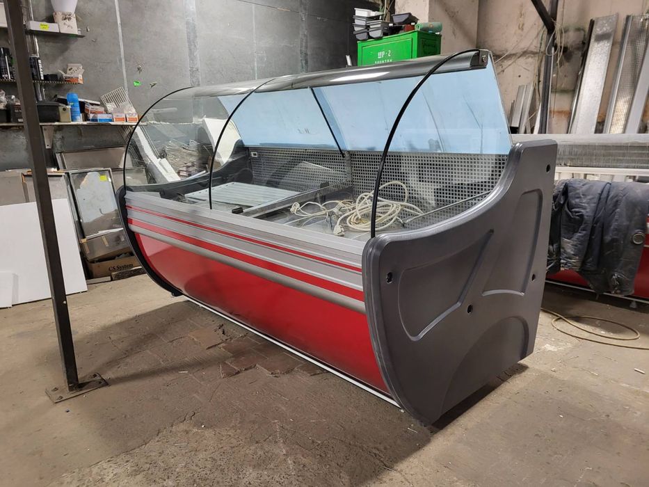 Холодильна вітрина Cold 2m