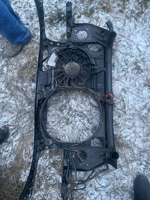 Телевізор,радіатор ауді а4 б6