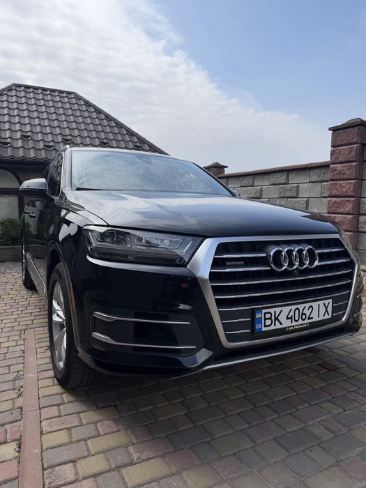 Ауді Q7 2018 року, 3.0 бензин