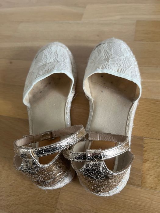 Przepiękne koronkowe espadryle boho / złote detale / r. 39