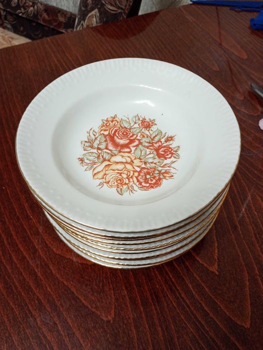 Тарілки глибокі діаметр 20 см