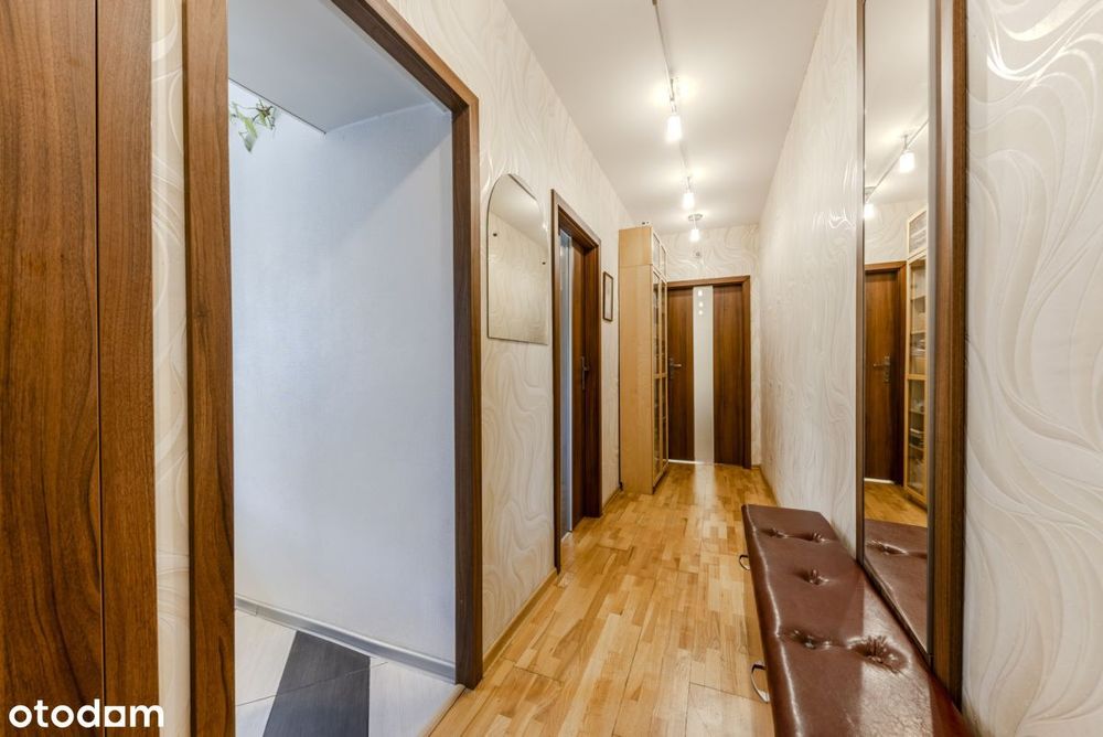 Plac Hallera / Brechta / 52 m2 /2 pokoje