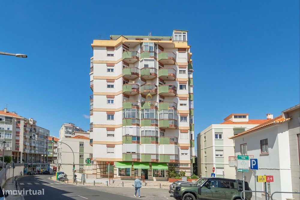 Apartamento T3 com Vista Rio em Santa Iria — Santa Iria De Azoia, São João Da Talha E Bobadela, Lisboa