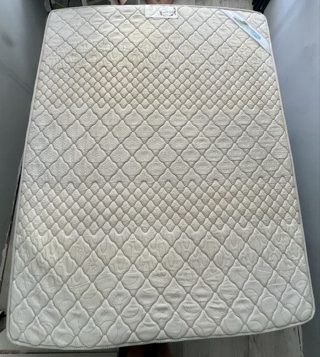 Materac piankowy 160x200 BORDATO H4 twardy - odświeżony