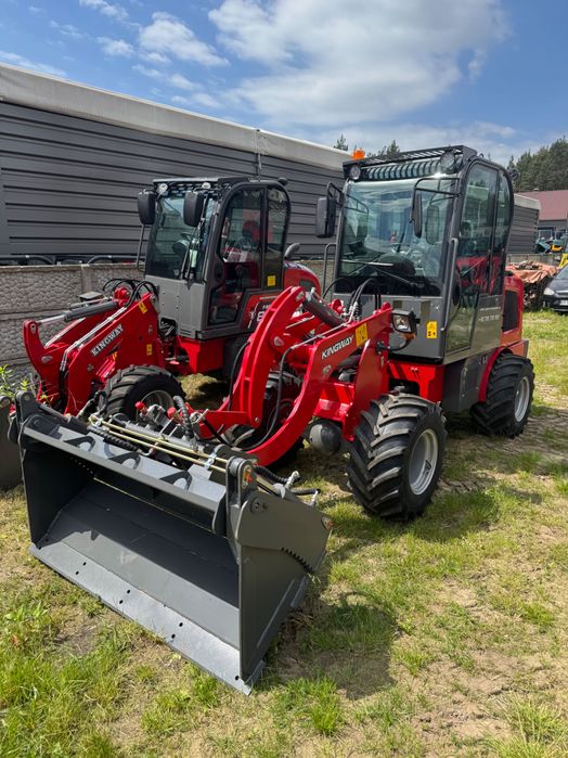 Ładowarka kołowa przegubowa PRO udźwig 1600 kg + transport osprzęt