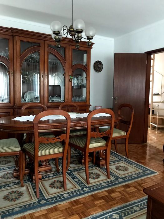 Mobília de sala de jantar