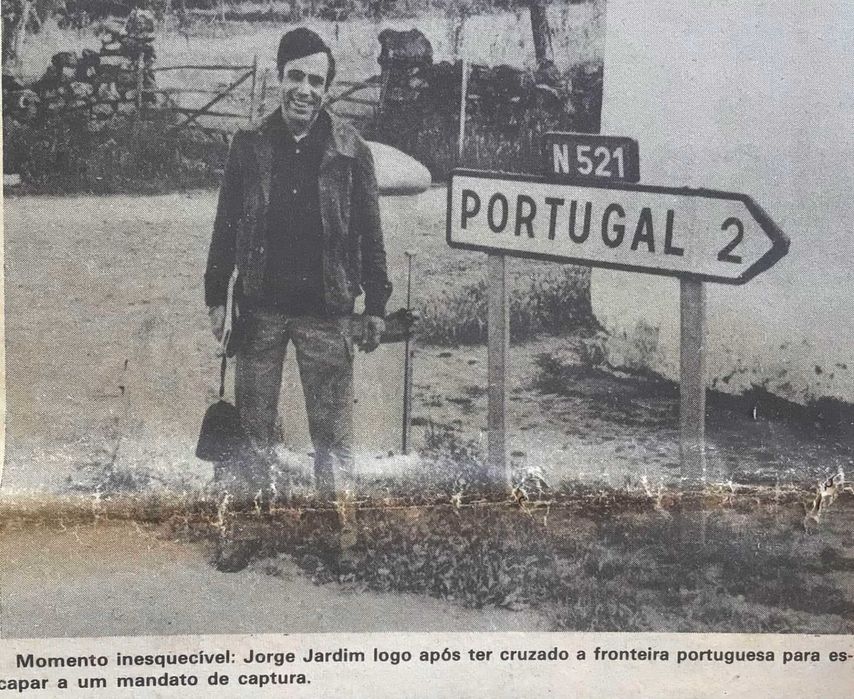 MOÇAMBIQUE TERRA QUEIMADA, de Jorge Jardim - Rio de Janeiro 1976